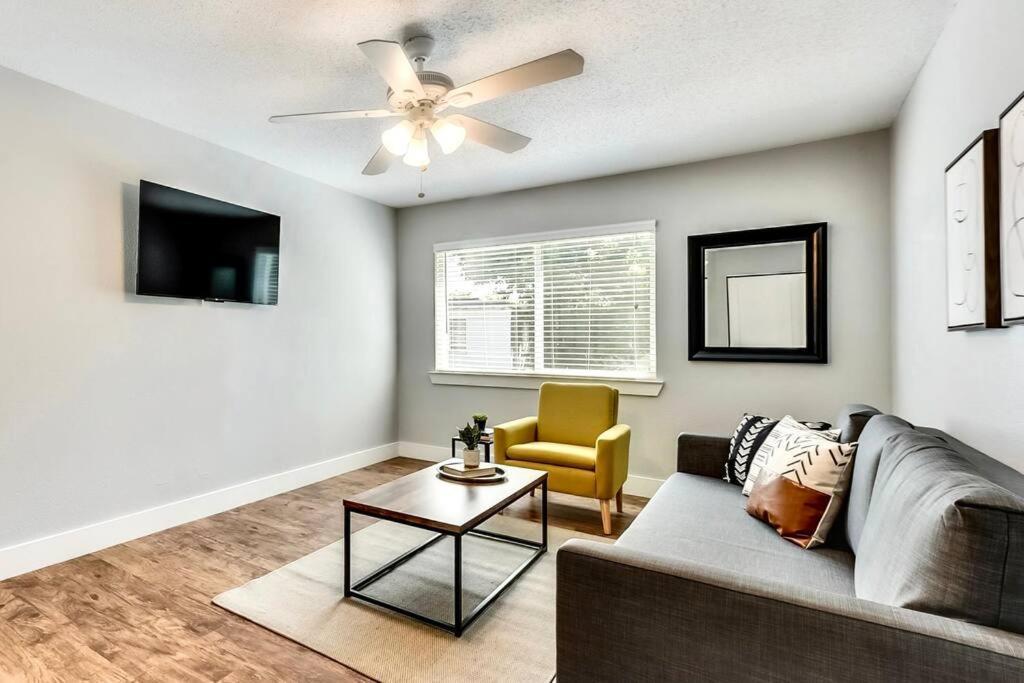 Bright And Cheerful Flat, Near Fair Park Apartman Dallas Kültér fotó