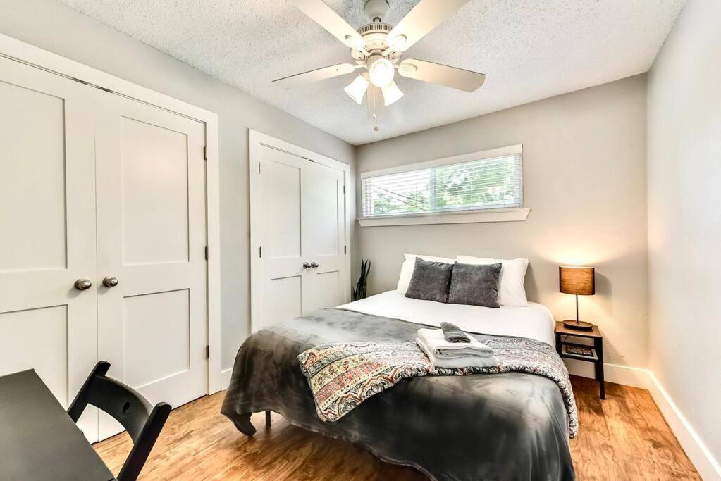 Bright And Cheerful Flat, Near Fair Park Apartman Dallas Kültér fotó