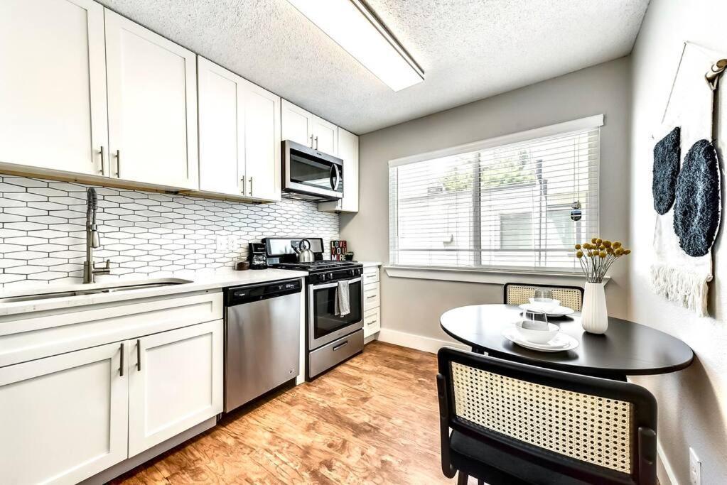 Bright And Cheerful Flat, Near Fair Park Apartman Dallas Kültér fotó